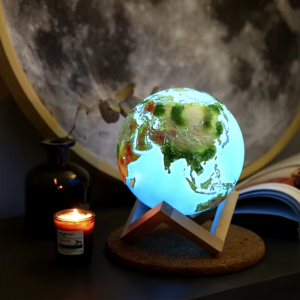 Lampada Globo 3D Touch - Terra con Base in Legno e Ricarica USB 16 colori con telecomando