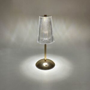Lampada da tavolo a led in cristallo luce da scrivania ricaricabile usb con luminosità a 3 livelli e attenuazione del tocco lampada da comodino portatile luce notturna per caffè ristorante hotel